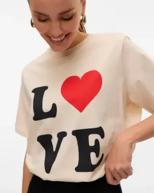 Camiseta Love