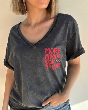 Camiseta Más Amor Gris