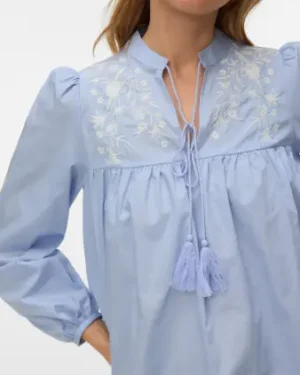 Blusa Bordados Azul
